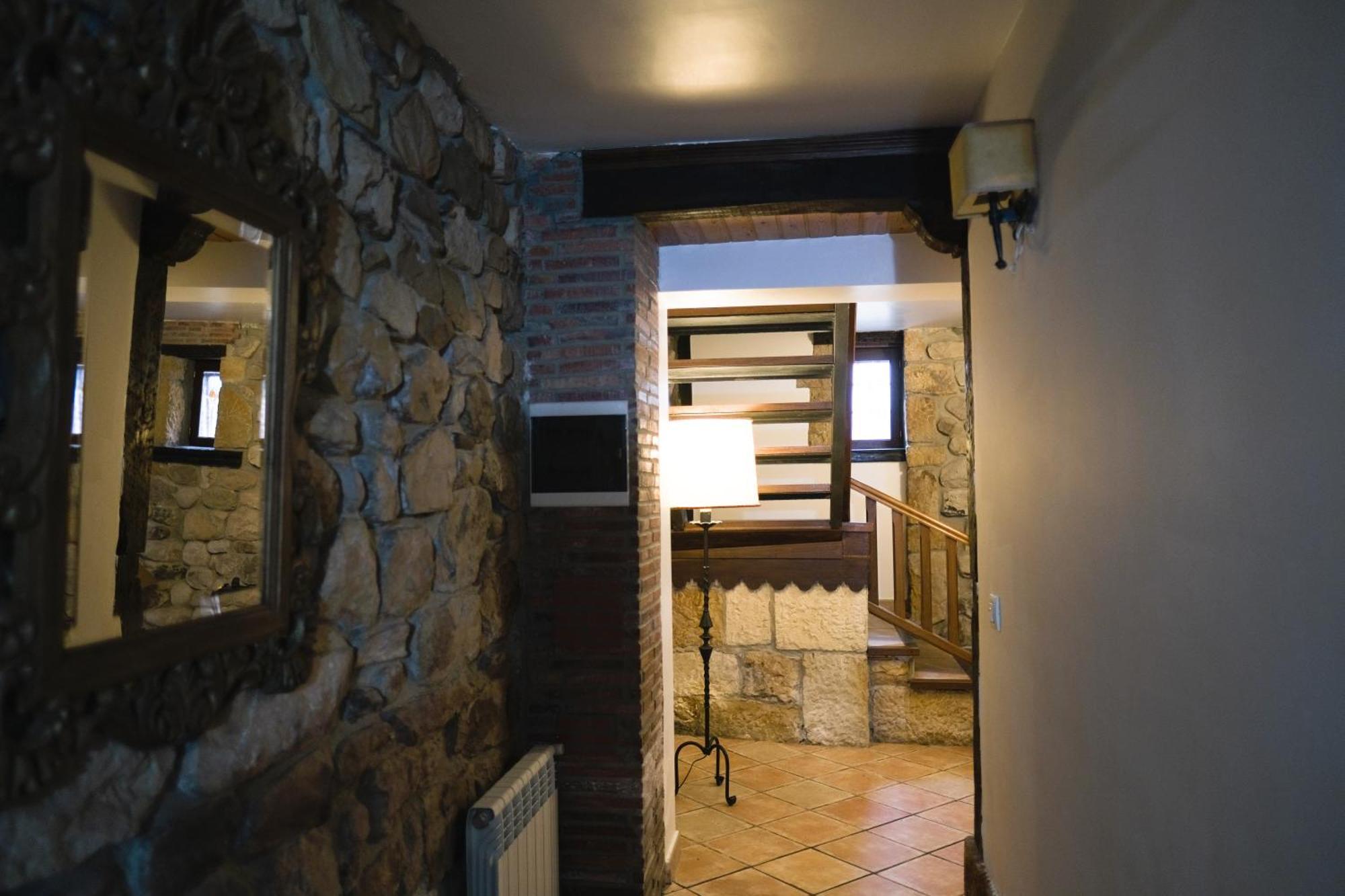 Posada La Estela De Barros Corrales De Buelna Exteriér fotografie