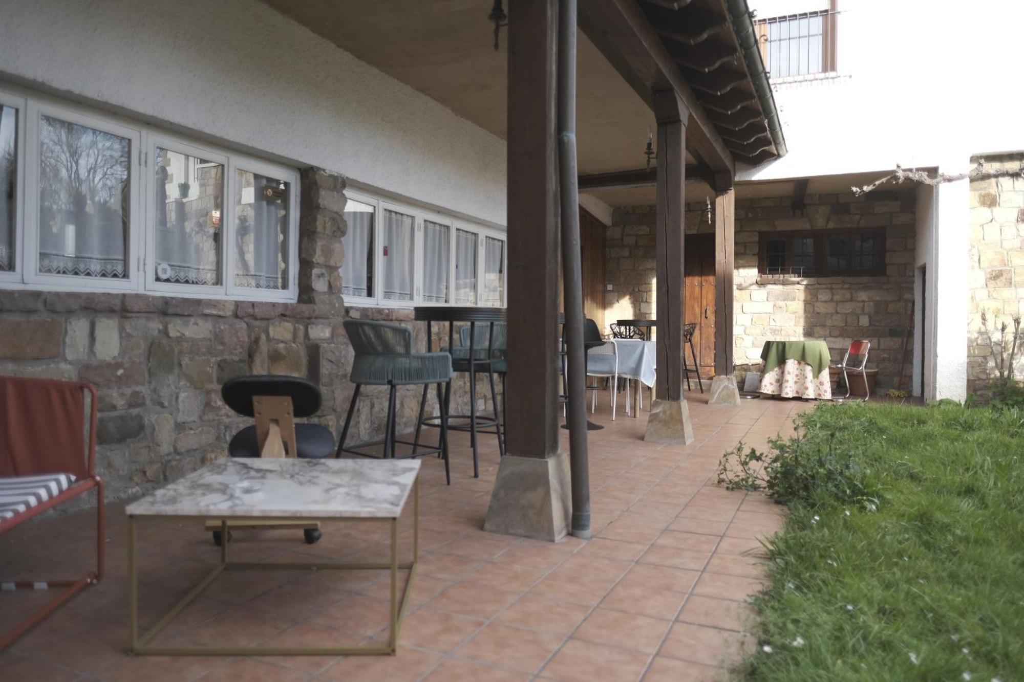 Posada La Estela De Barros Corrales De Buelna Exteriér fotografie