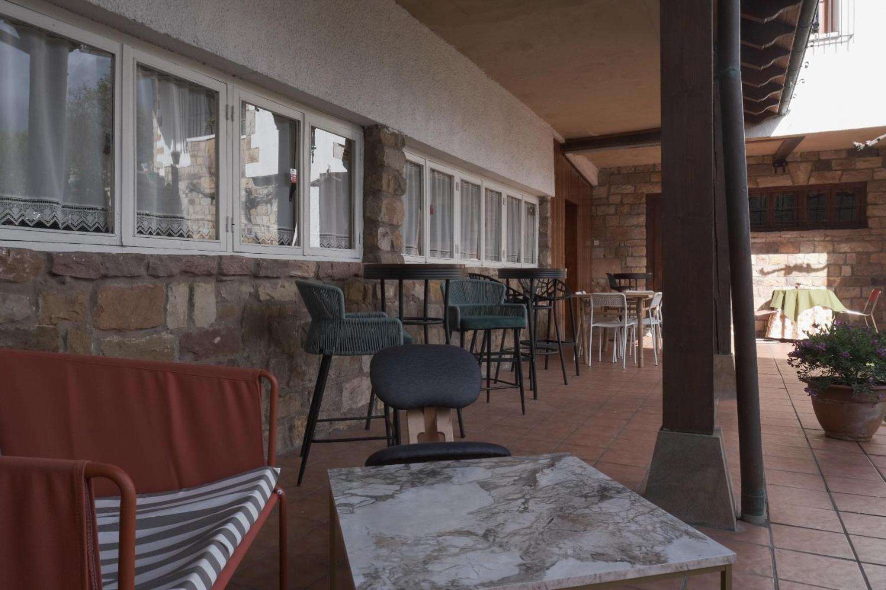 Posada La Estela De Barros Corrales De Buelna Exteriér fotografie
