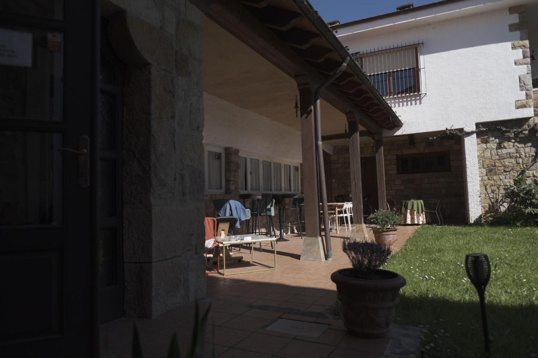 Posada La Estela De Barros Corrales De Buelna Exteriér fotografie
